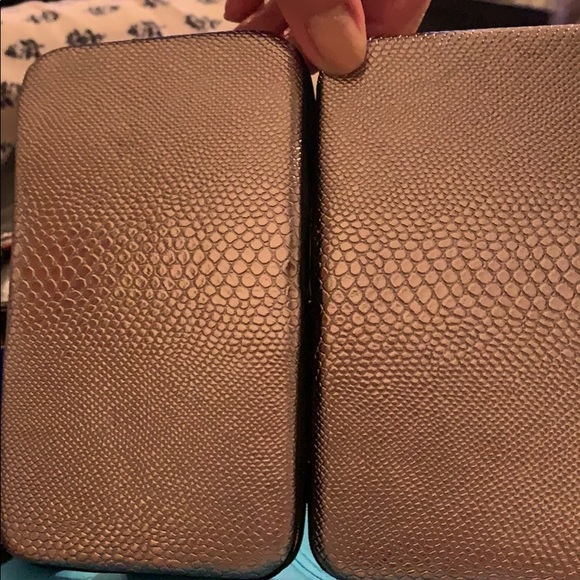 Wallet - Picture 5 of 5